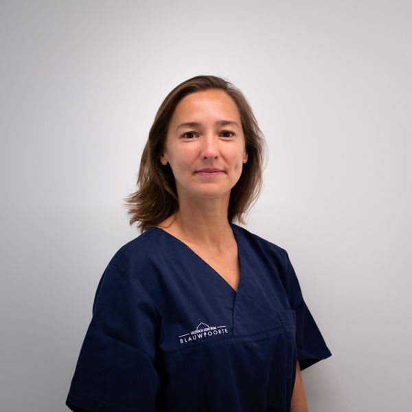 Dr. Stefanie Vanhoenacker